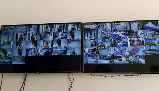 重慶學(xué)校監(jiān)控視頻.jpg 重慶學(xué)校監(jiān)控視頻.jpg